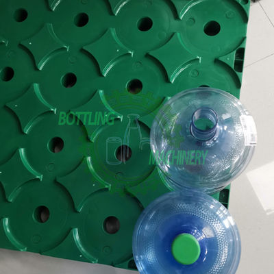 HDPE Heavy Duty 4 * 5 4 * 4 5-galonowa płyta do separacji palet na butelki